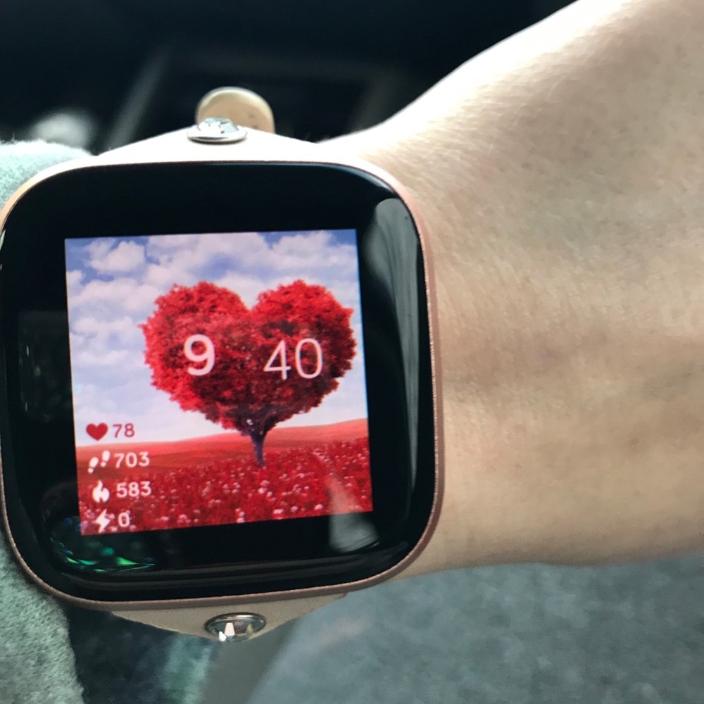 Fitbit versa2 color Rose gold